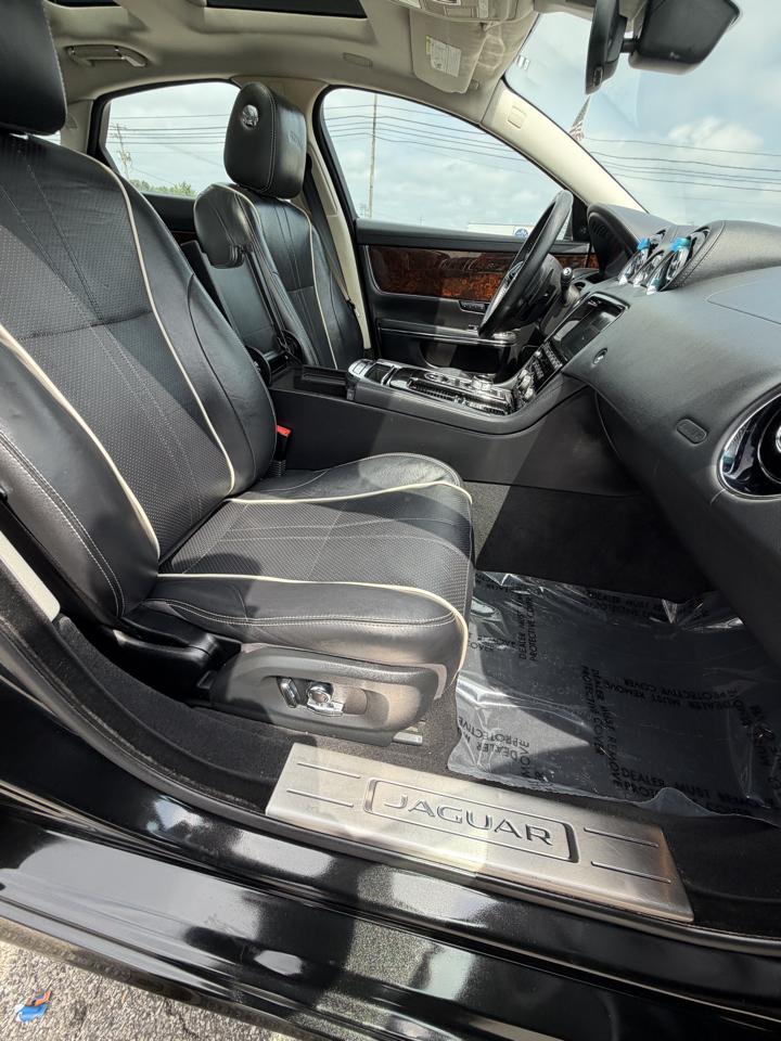 Jaguar XJ XJ R-Sport RWD 2018