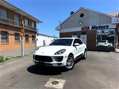 2017 Porsche Macan 