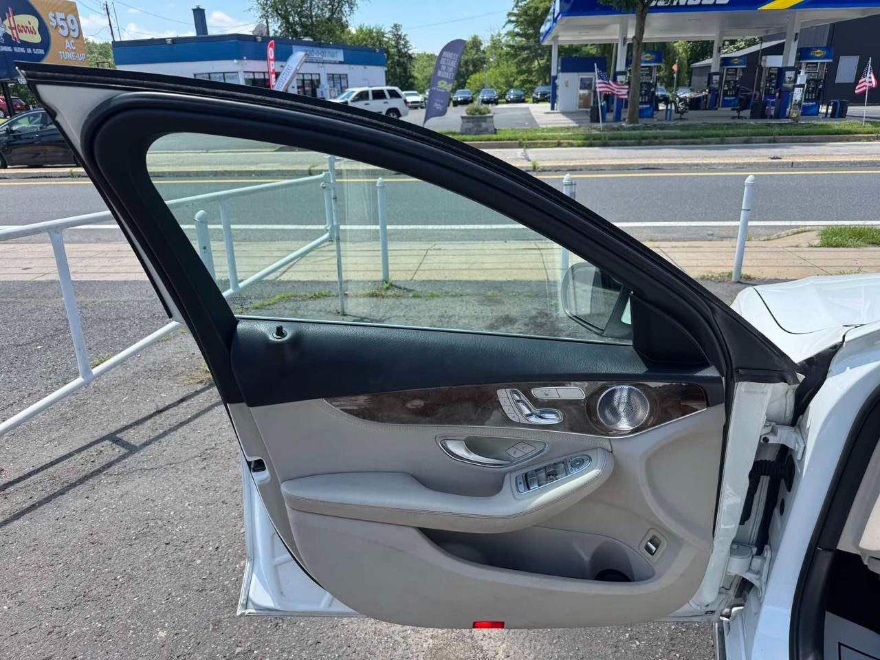 Mercedes-Benz C-Class 4dr Sdn C 300 RWD 2015
