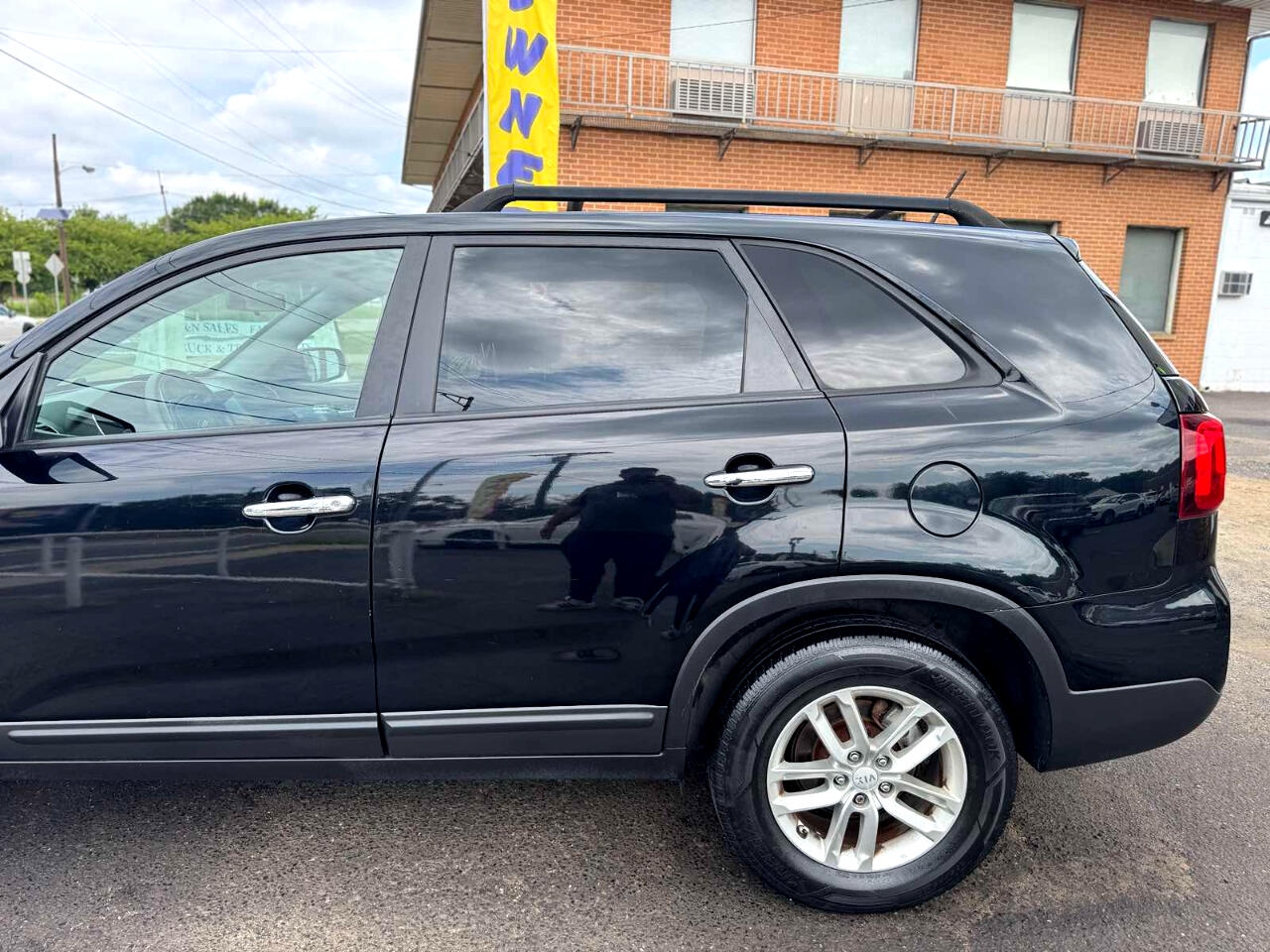 2014 Kia Sorento LX photo 5
