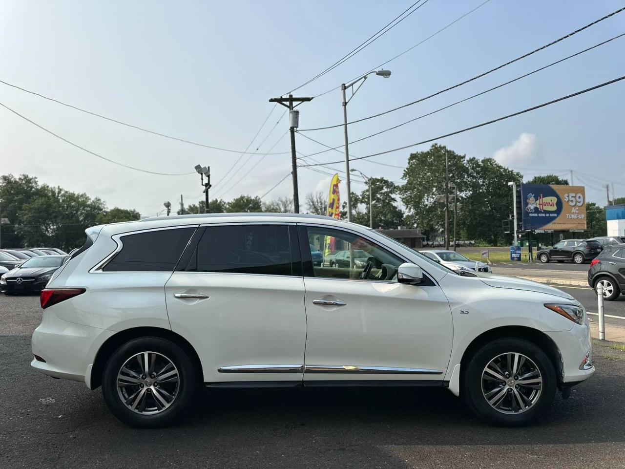 Infiniti QX60 AWD 2017