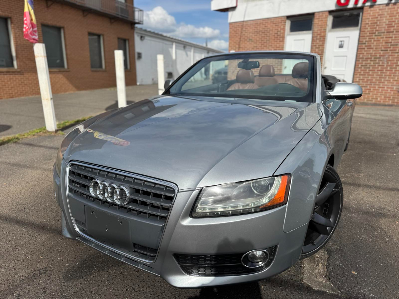 Audi A5 2dr Cabriolet Auto quattro 2.0T Premium Plus 2011