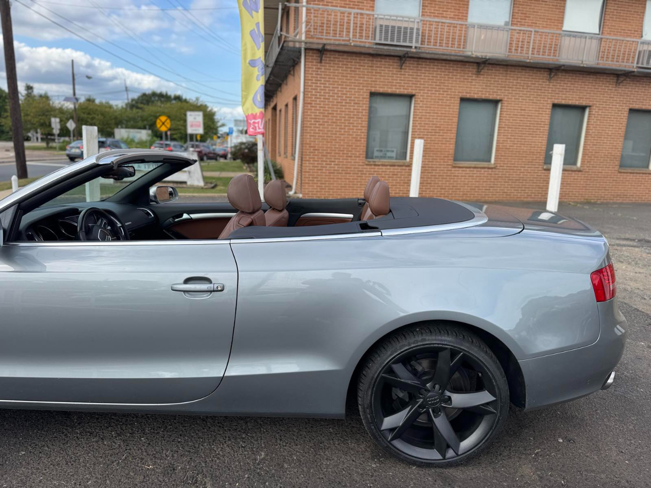 Audi A5 2dr Cabriolet Auto quattro 2.0T Premium Plus 2011