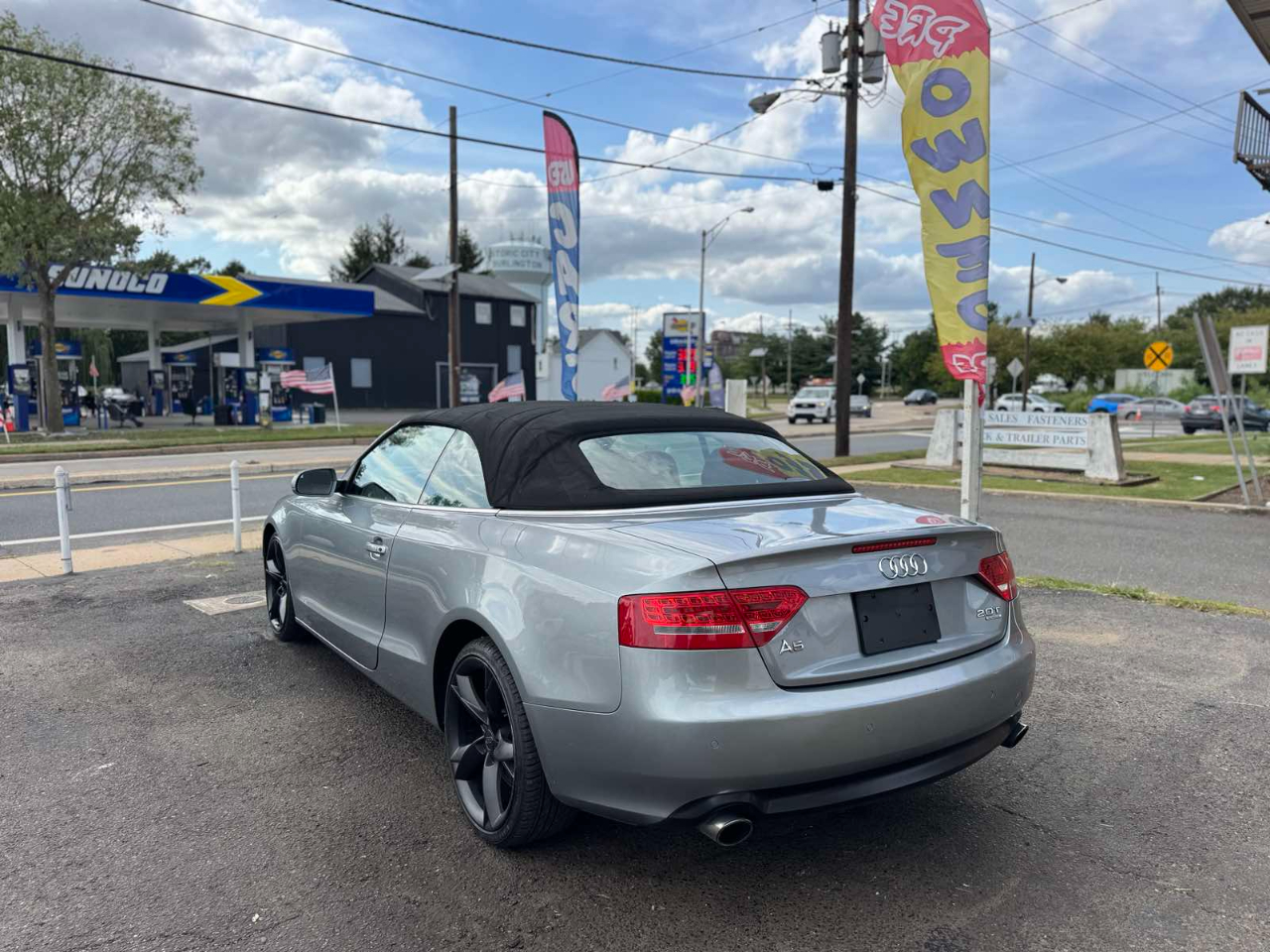 Audi A5 2dr Cabriolet Auto quattro 2.0T Premium Plus 2011