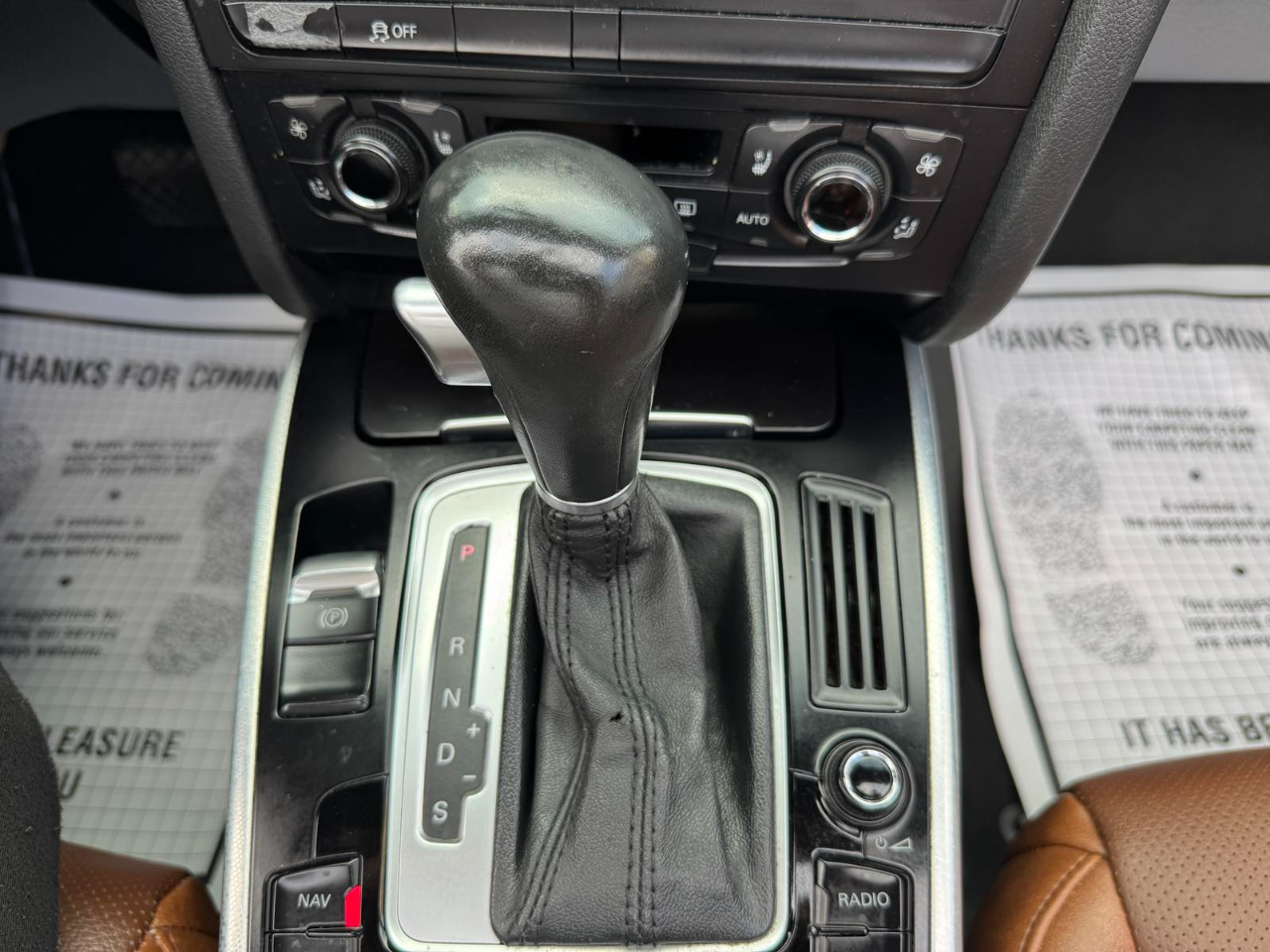 Audi A5 2dr Cabriolet Auto quattro 2.0T Premium Plus 2011