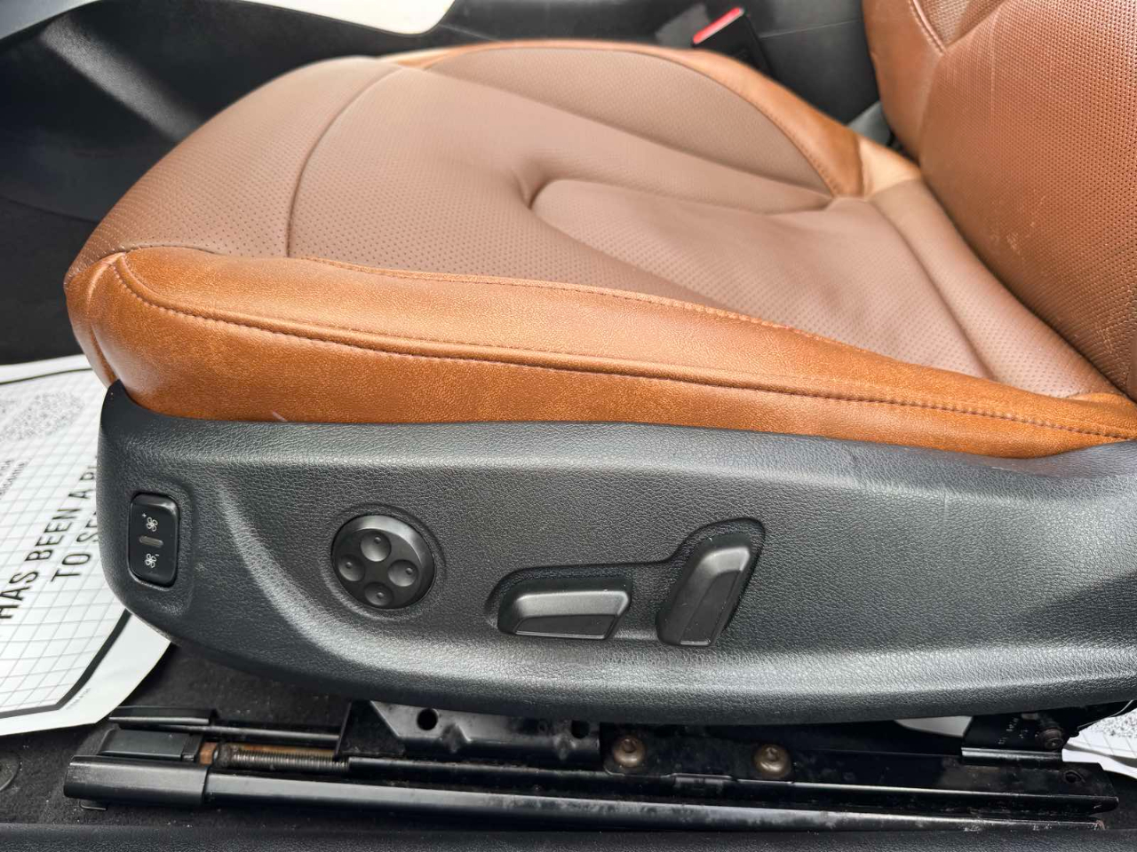 Audi A5 2dr Cabriolet Auto quattro 2.0T Premium Plus 2011