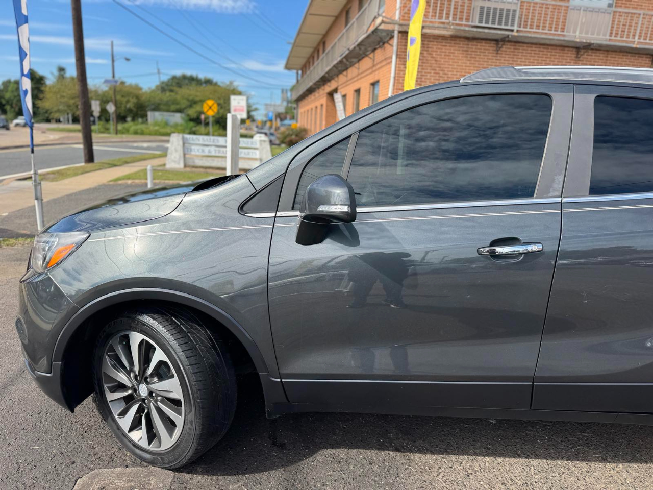 Buick Encore FWD 4dr Essence 2017