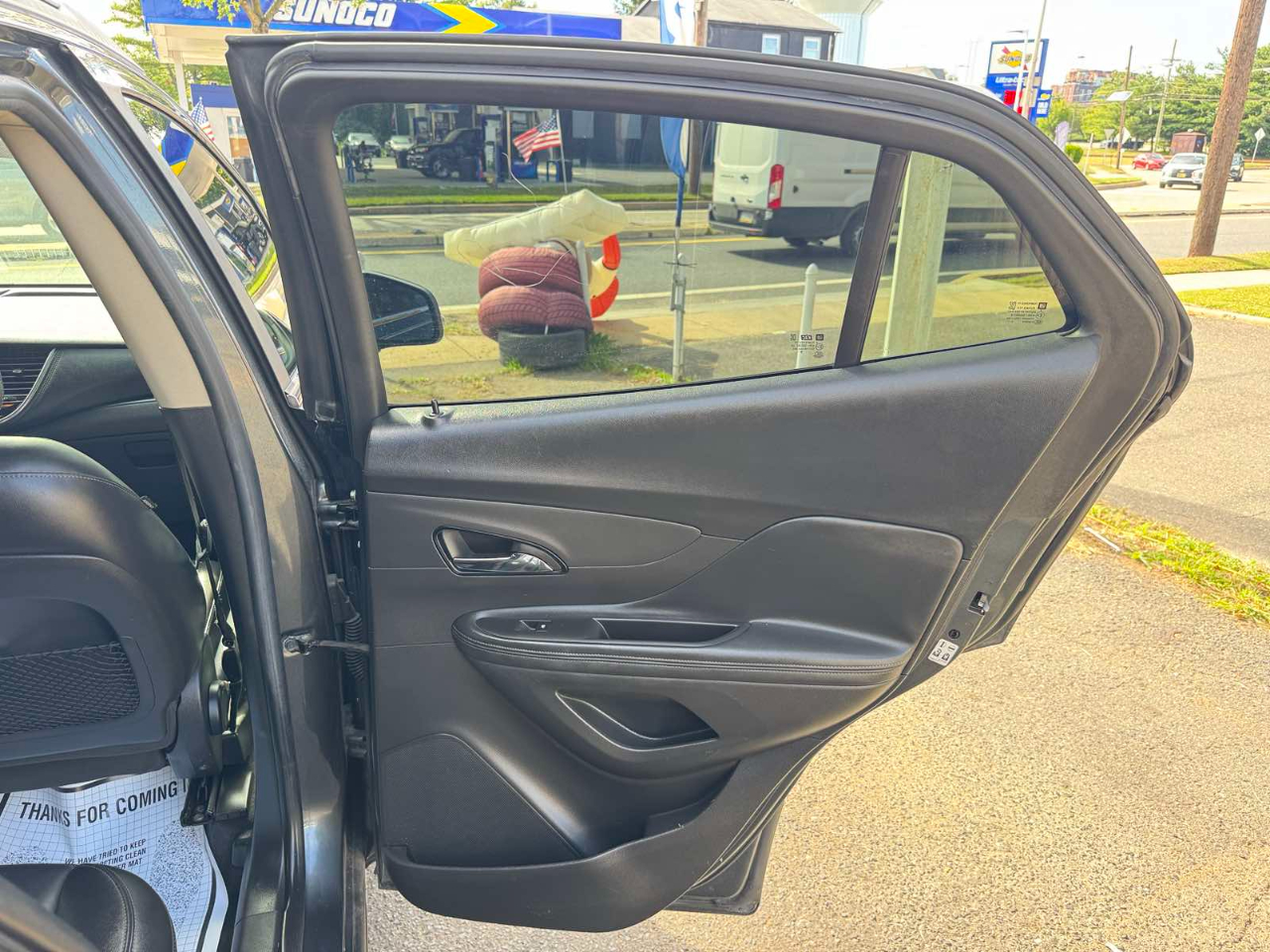 Buick Encore FWD 4dr Essence 2017