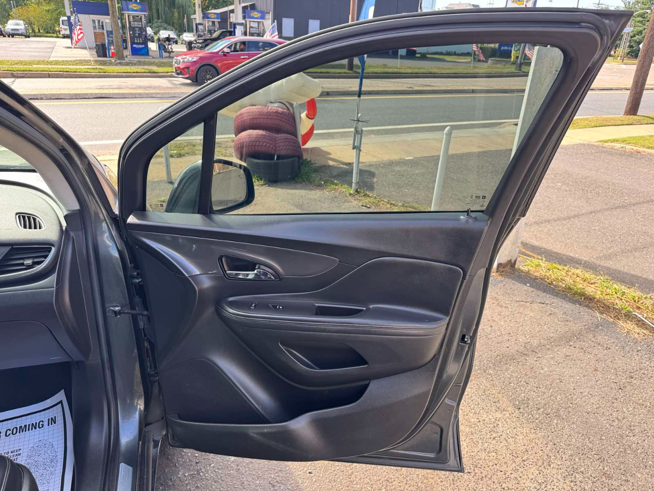 Buick Encore FWD 4dr Essence 2017