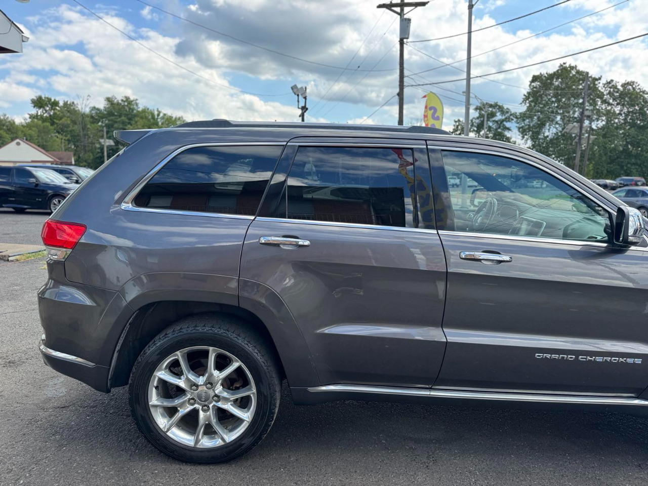 2014 Jeep Grand Cherokee Summit photo 11