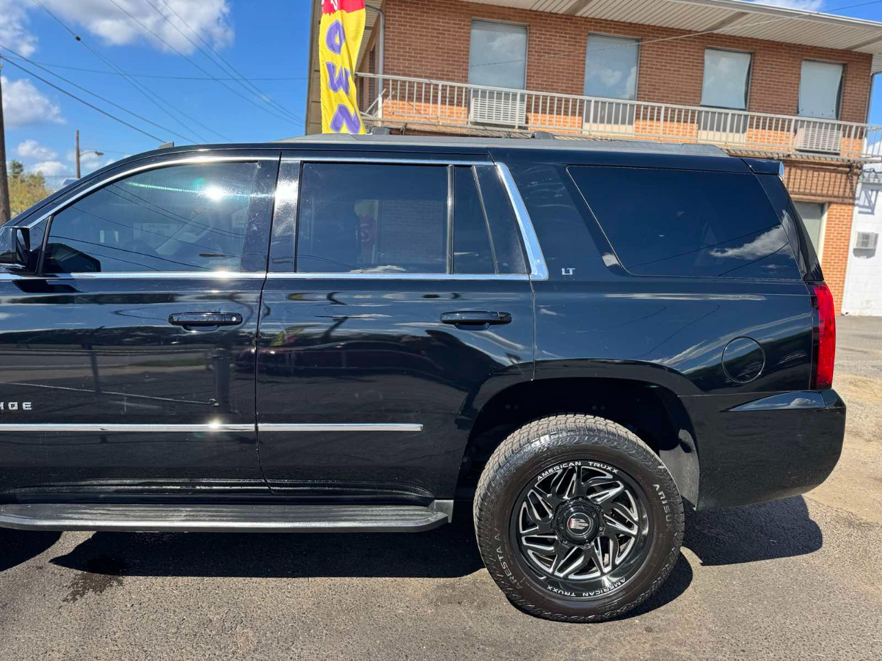 2015 Chevrolet Tahoe LT photo 8