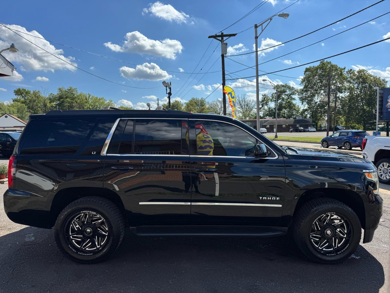 2015 Chevrolet Tahoe LT photo 16