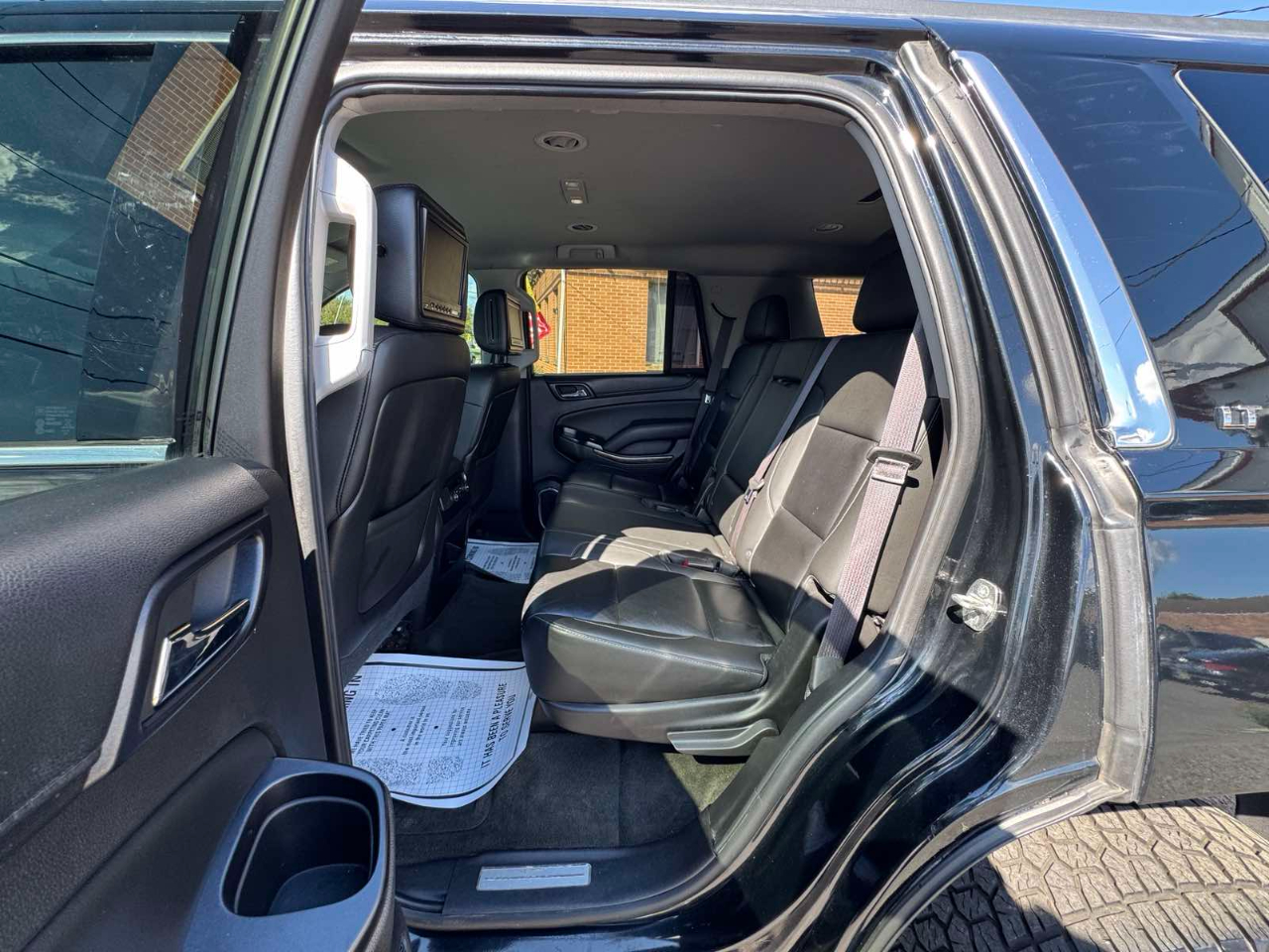 2015 Chevrolet Tahoe LT photo 29