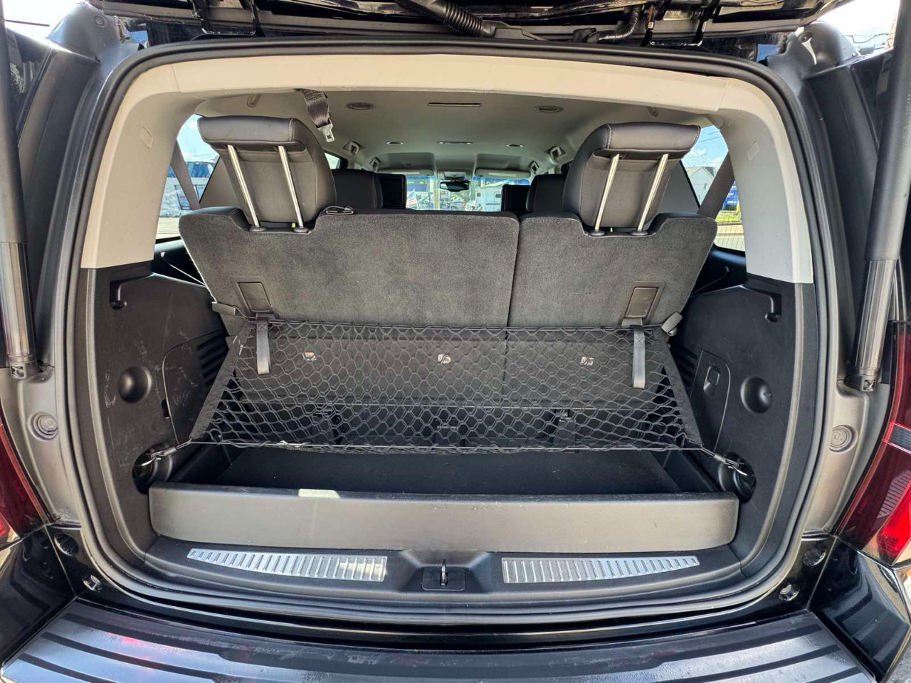 2015 Chevrolet Tahoe LT photo 53