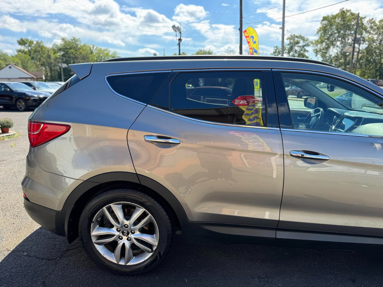 2013 Hyundai Santa Fe 2.0T Sport photo 9