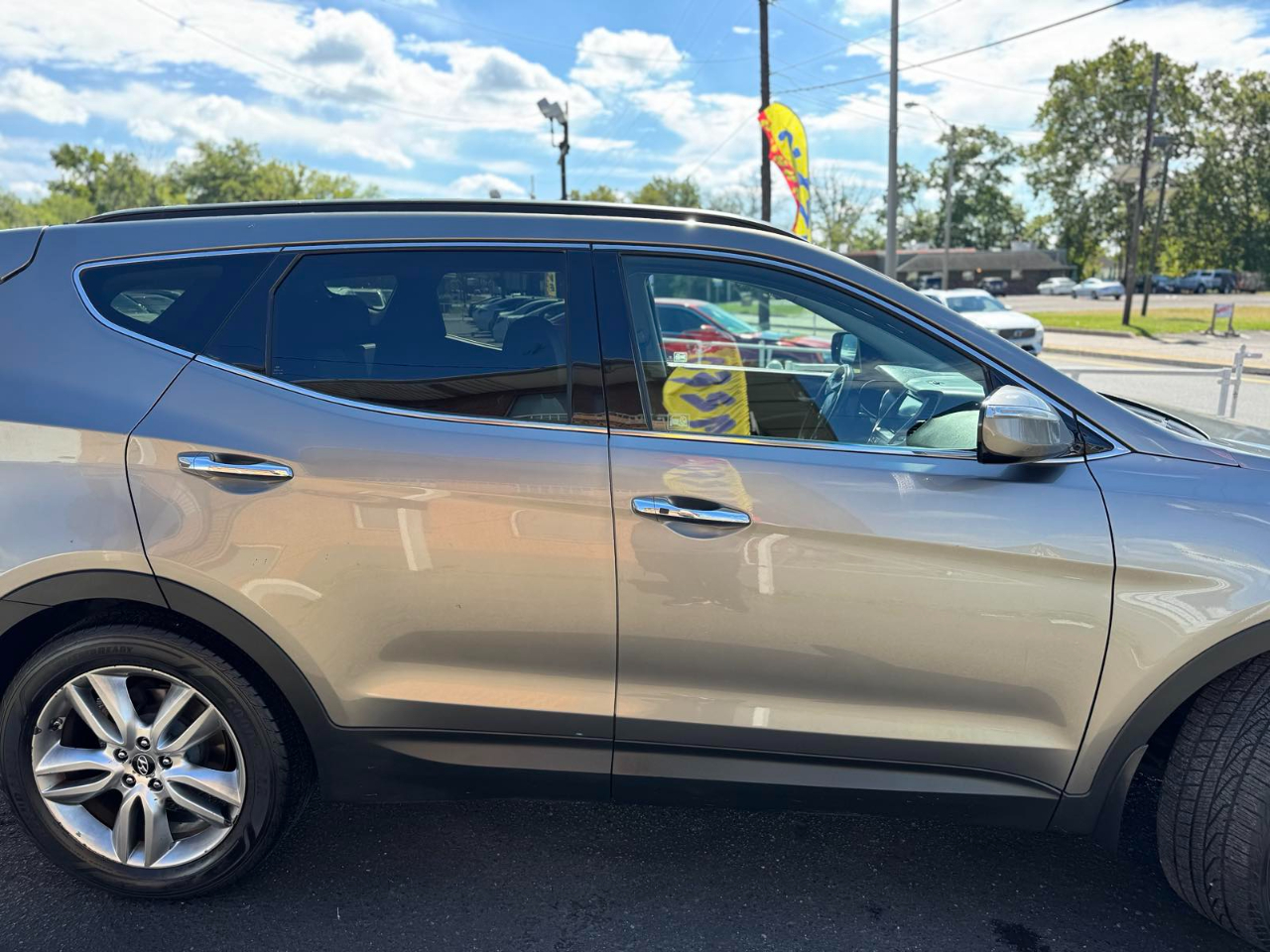 2013 Hyundai Santa Fe 2.0T Sport photo 10