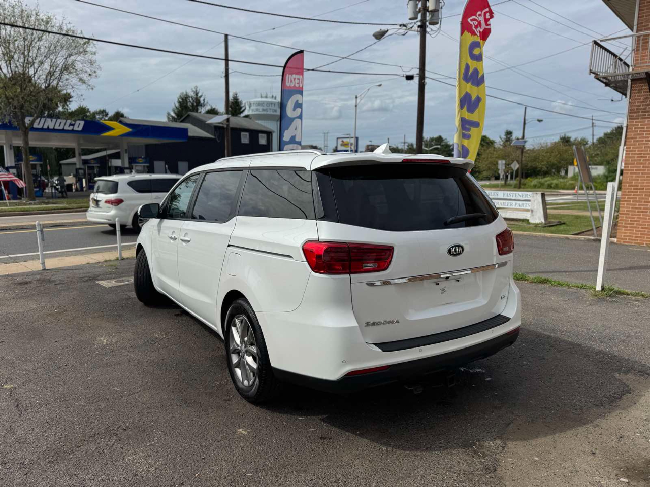 2019 Kia Sedona EX photo 11
