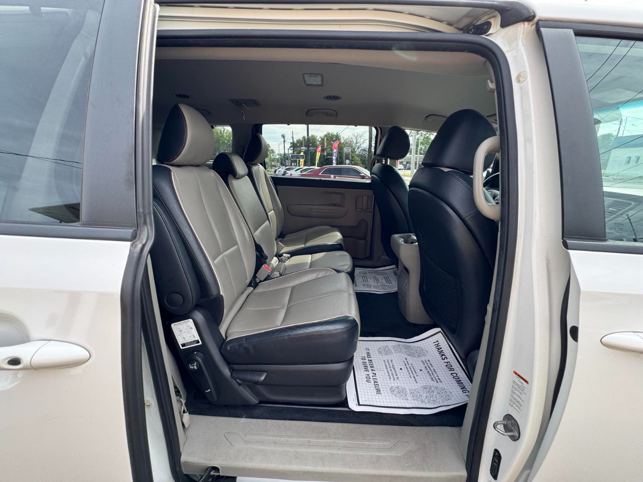 2019 Kia Sedona EX photo 35
