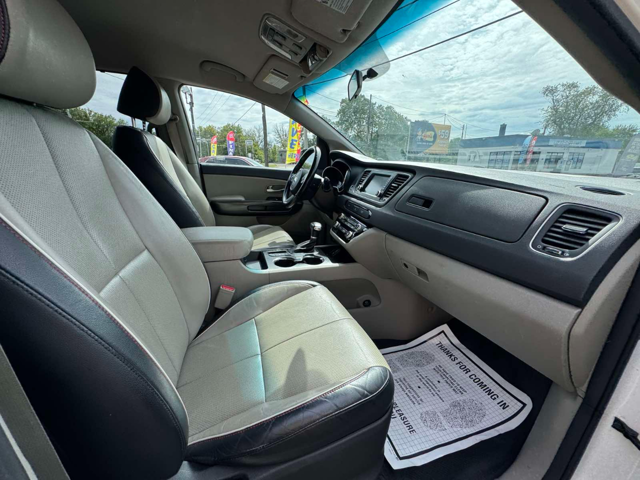 2019 Kia Sedona EX photo 40
