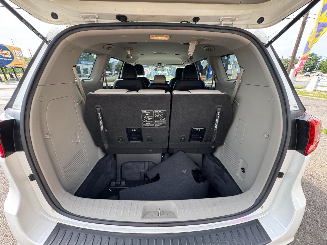 2019 Kia Sedona EX photo 50
