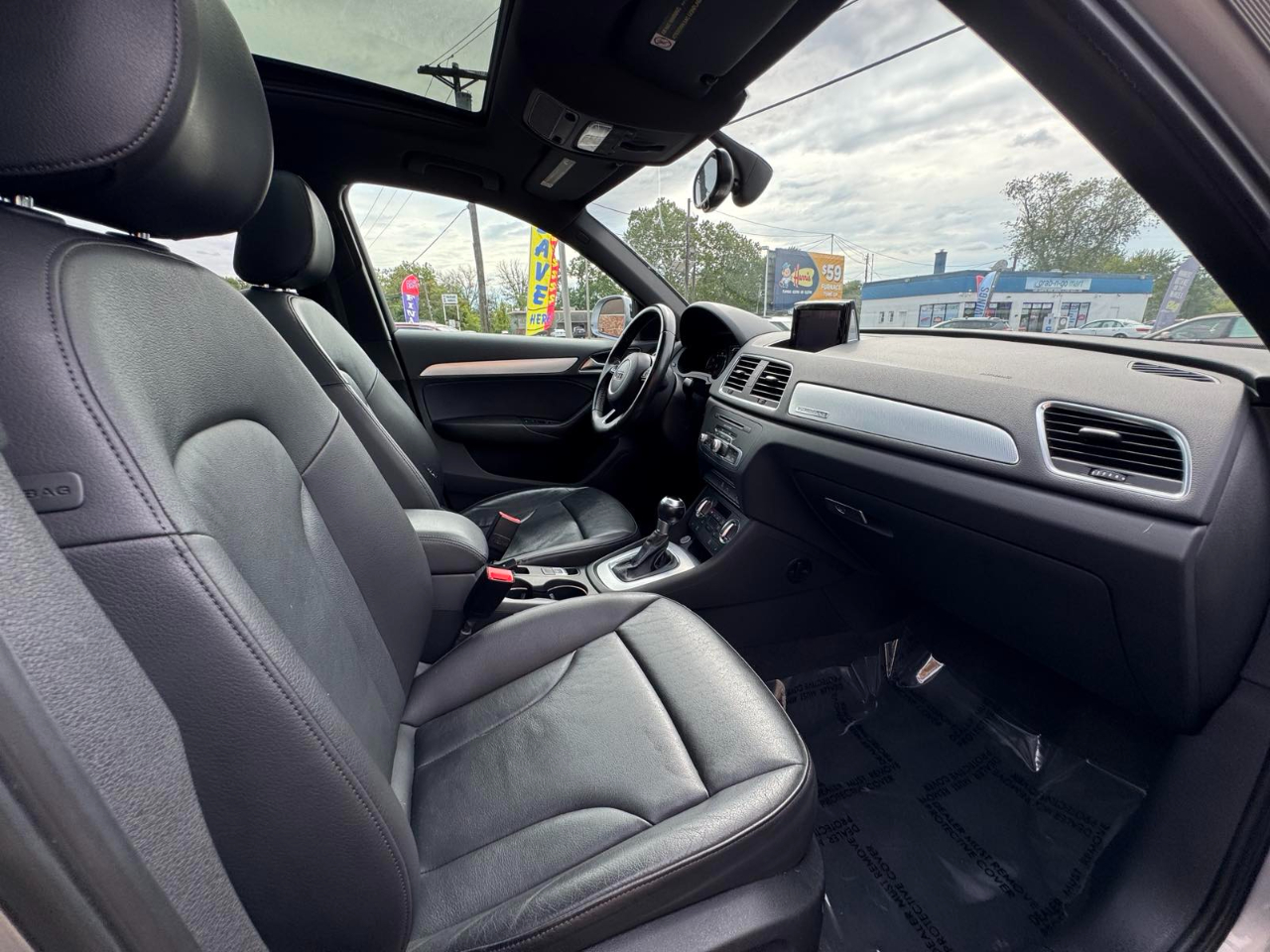 2015 Audi Q3 Premium Plus photo 38