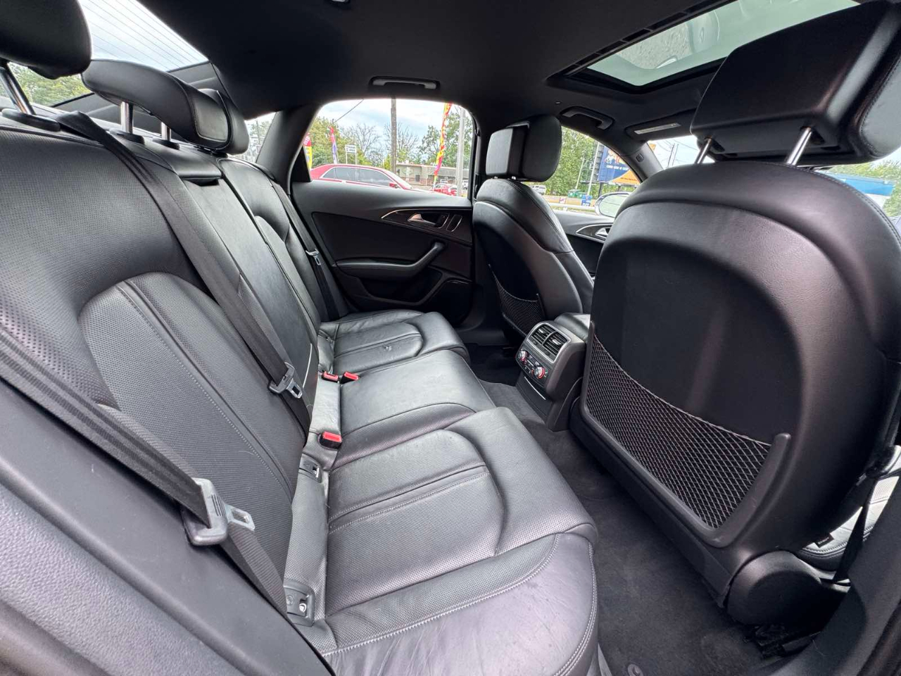 2014 Audi S6 Prestige photo 37