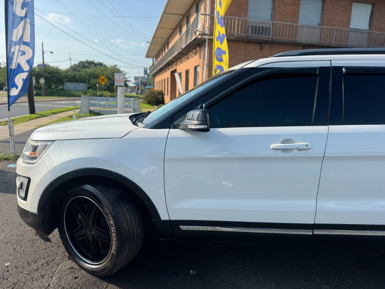 Ford Explorer 4WD 4dr XLT 2016