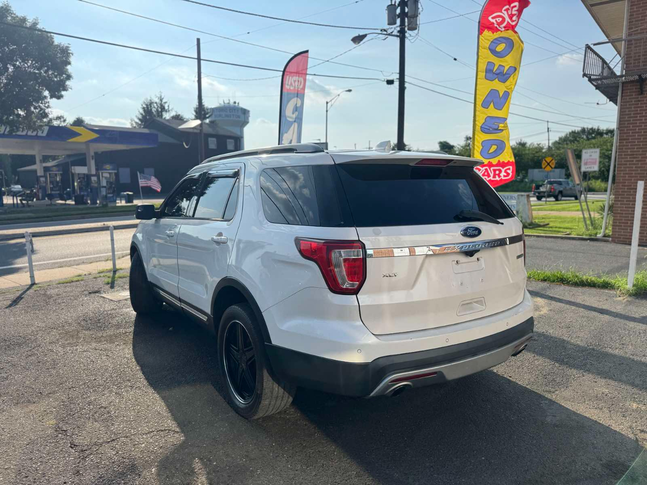 Ford Explorer 4WD 4dr XLT 2016
