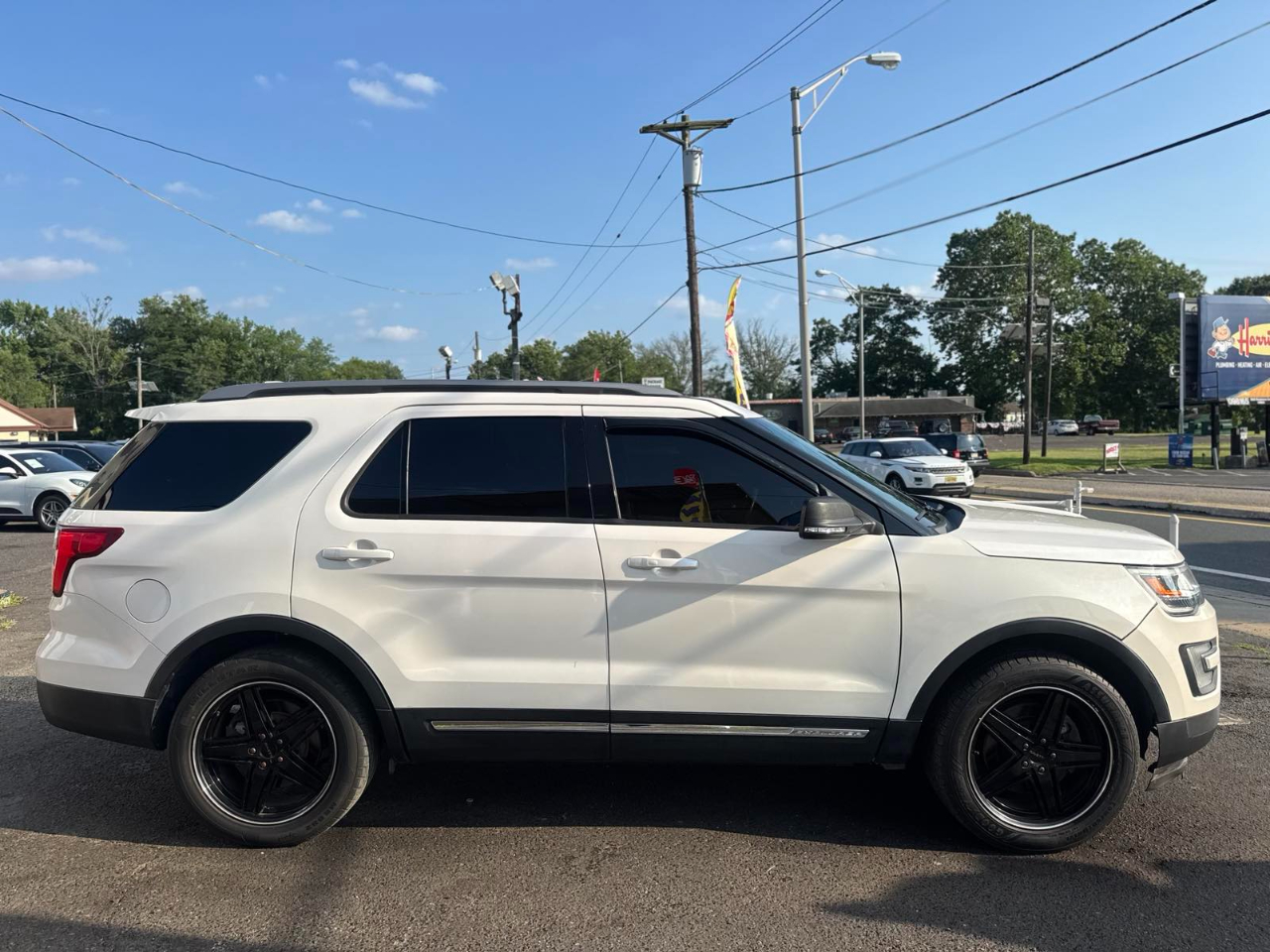 Ford Explorer 4WD 4dr XLT 2016
