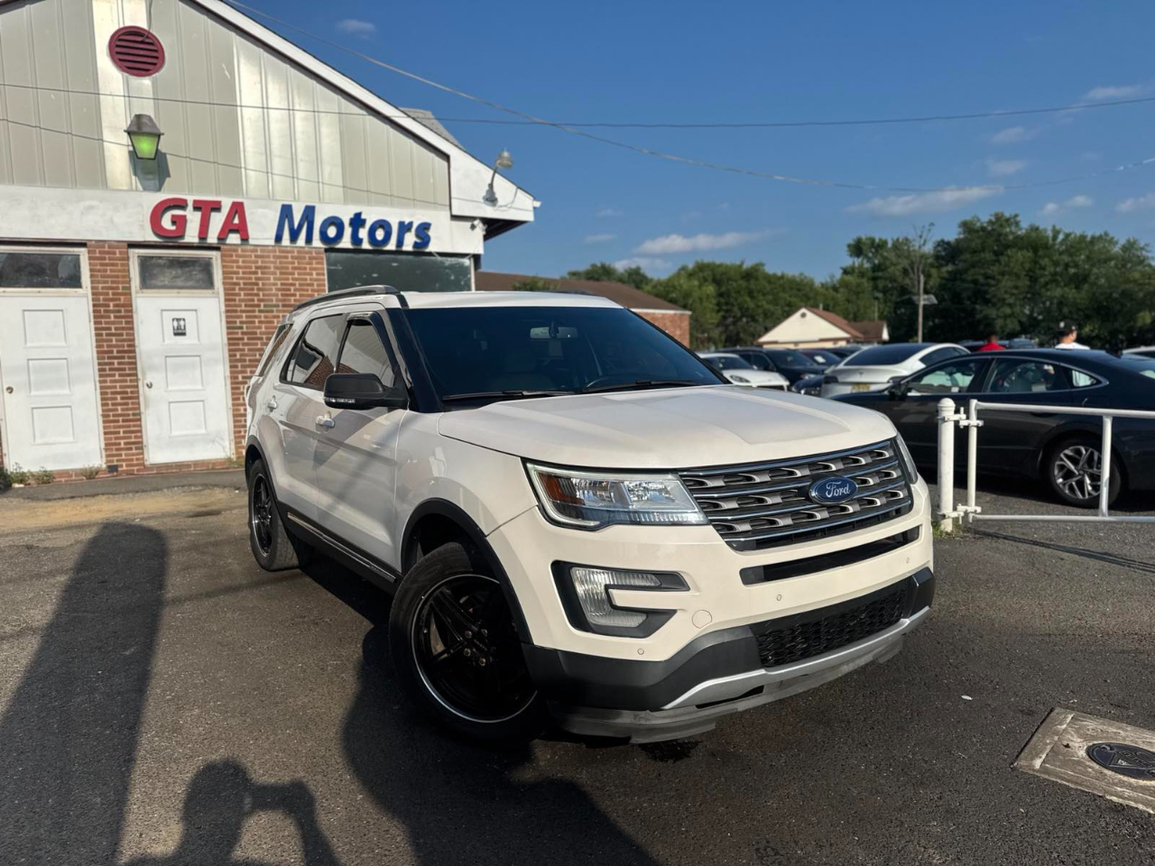 Ford Explorer 4WD 4dr XLT 2016