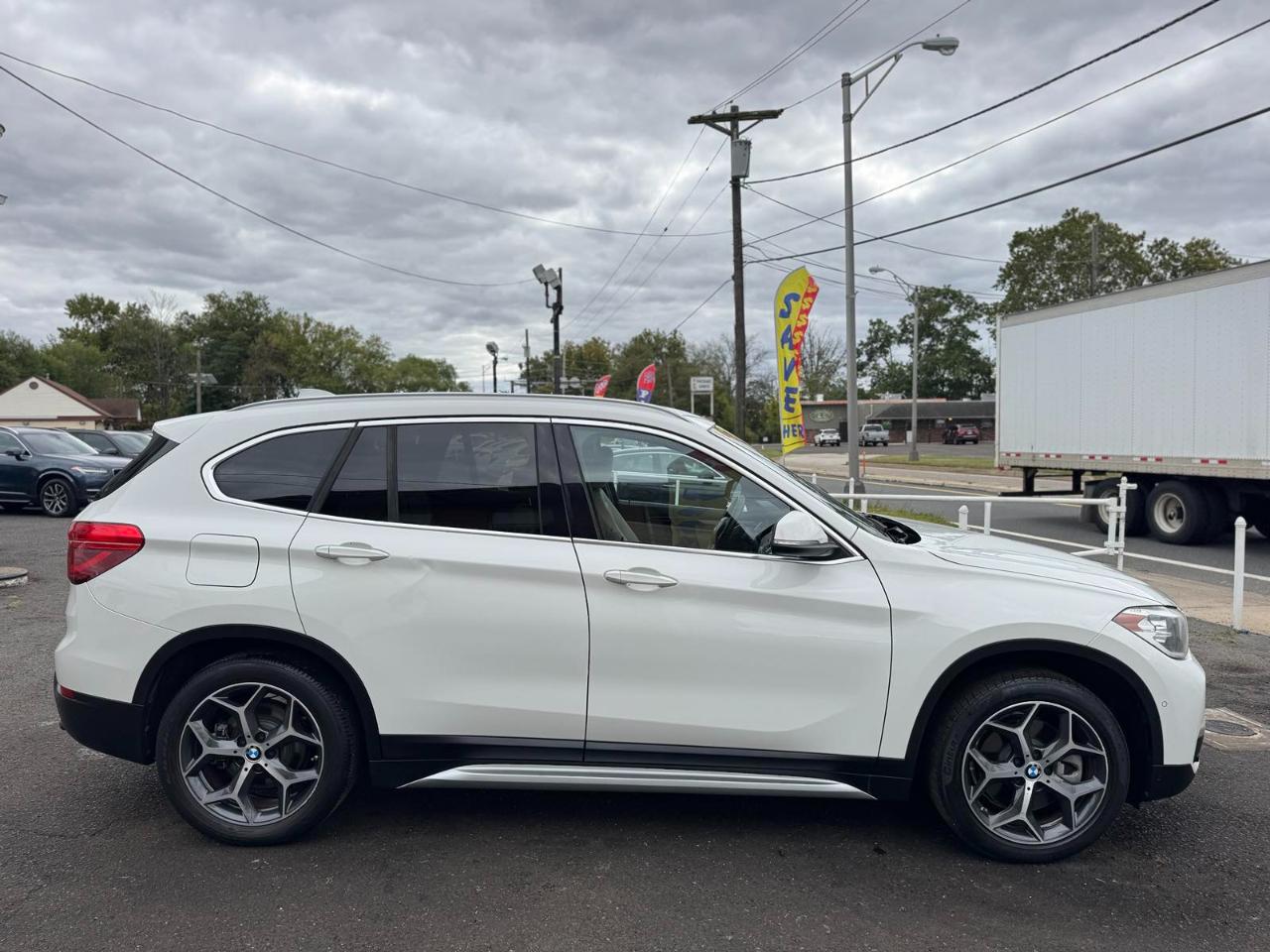 BMW X1 sDrive28i Sports Activity Vehicle 2018