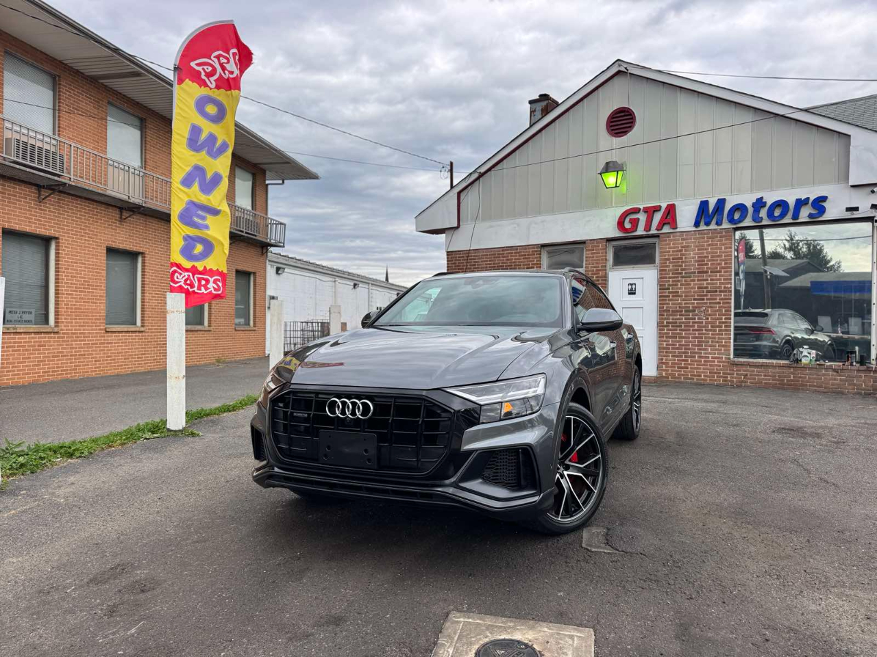Audi Q8 Premium Plus 55 TFSI quattro 2020