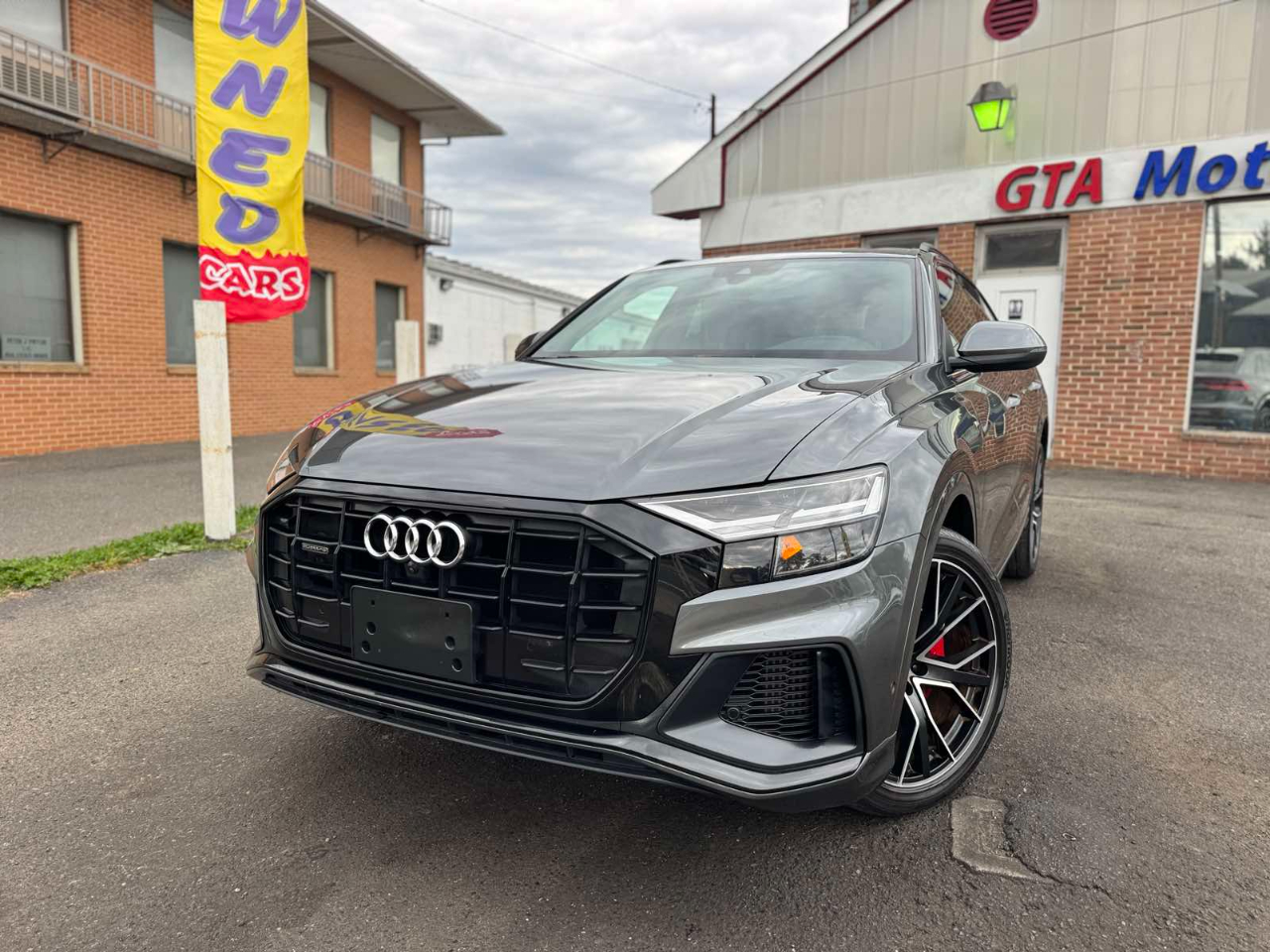 Audi Q8 Premium Plus 55 TFSI quattro 2020