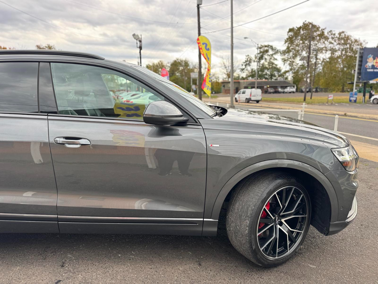 Audi Q8 Premium Plus 55 TFSI quattro 2020
