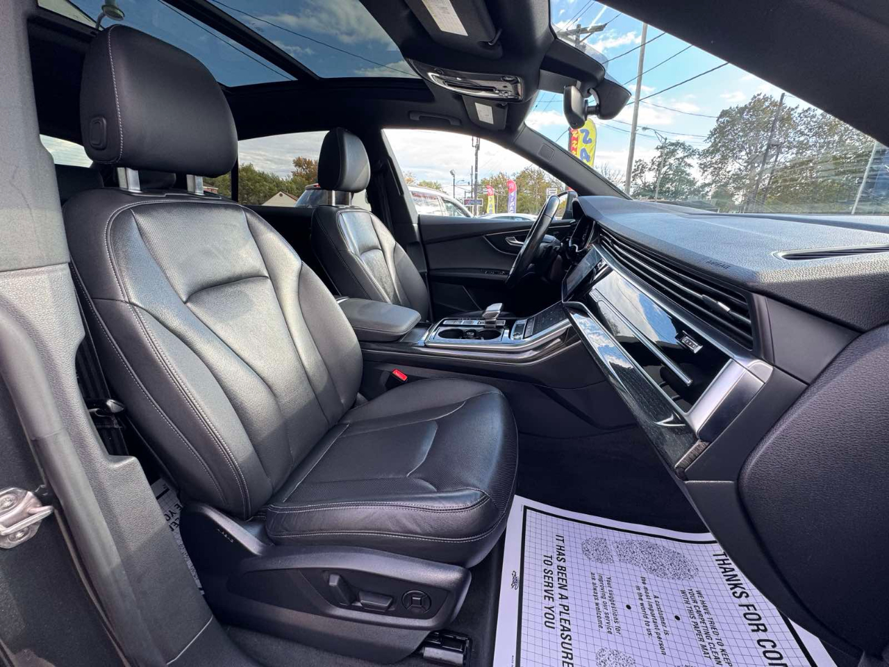 Audi Q8 Premium Plus 55 TFSI quattro 2020