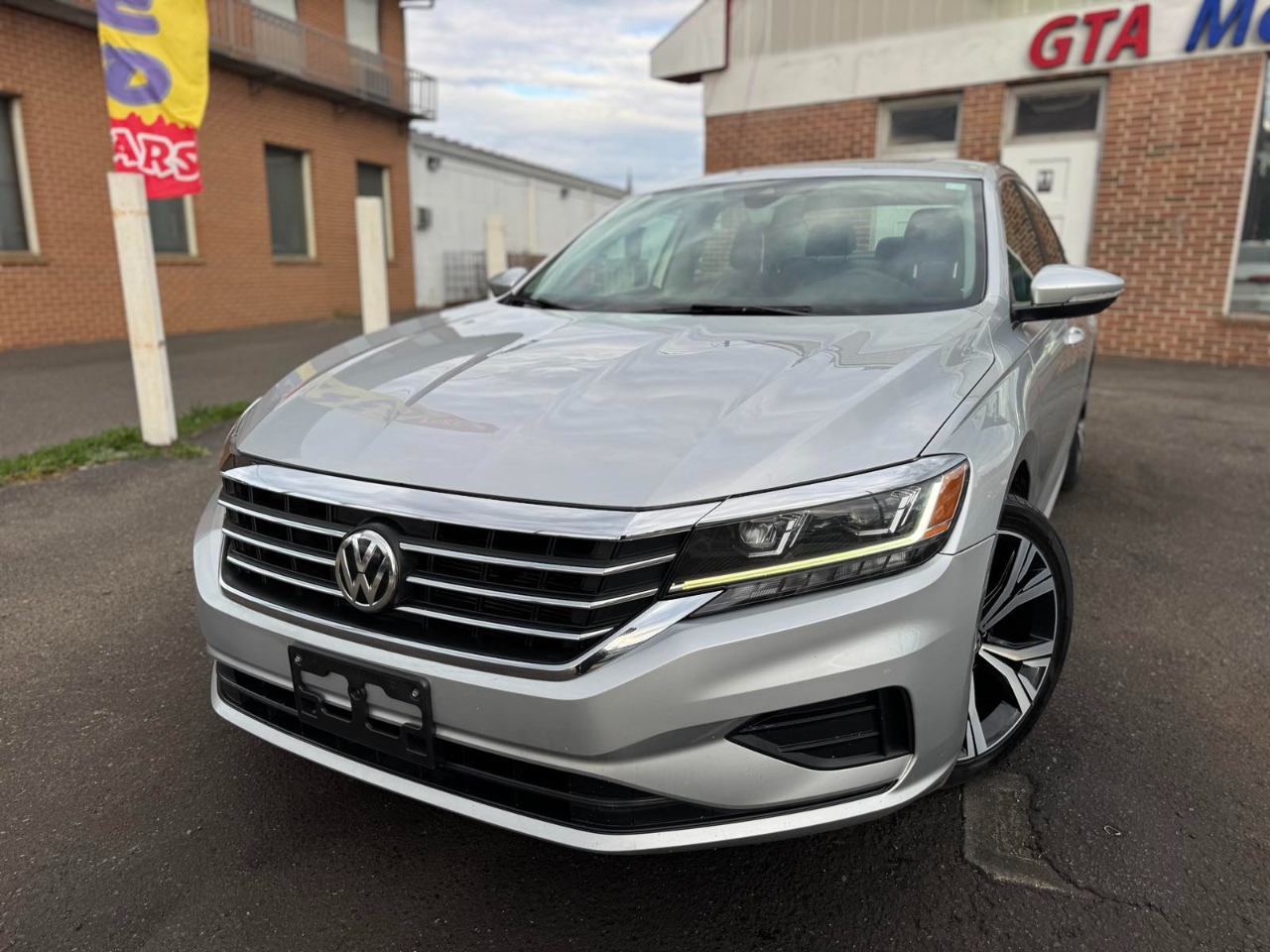 Volkswagen Passat 2.0T SE Auto 2021