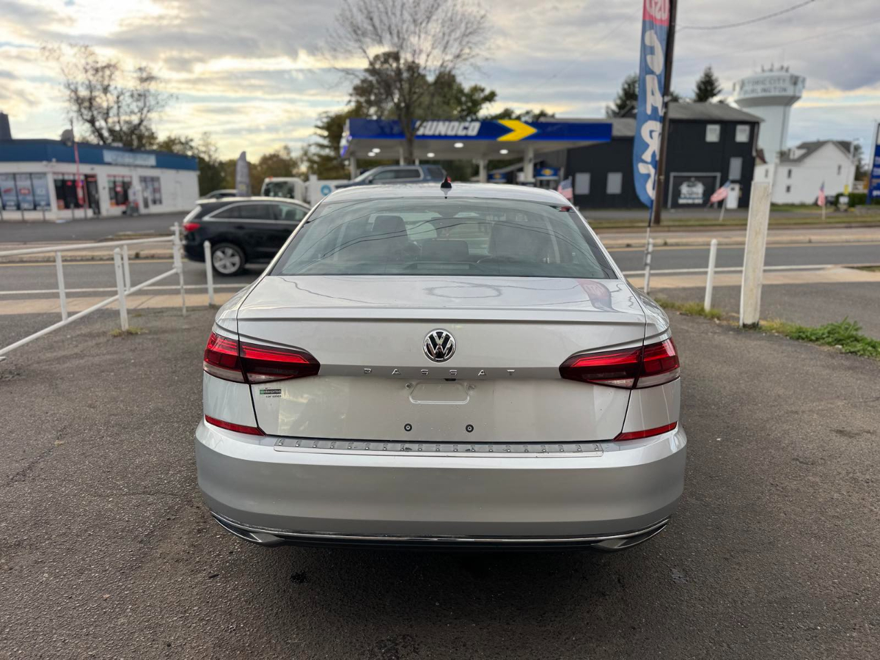Volkswagen Passat 2.0T SE Auto 2021