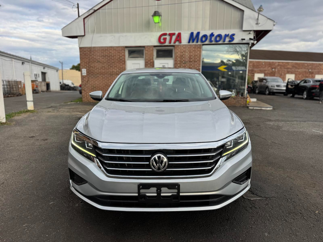 Volkswagen Passat 2.0T SE Auto 2021