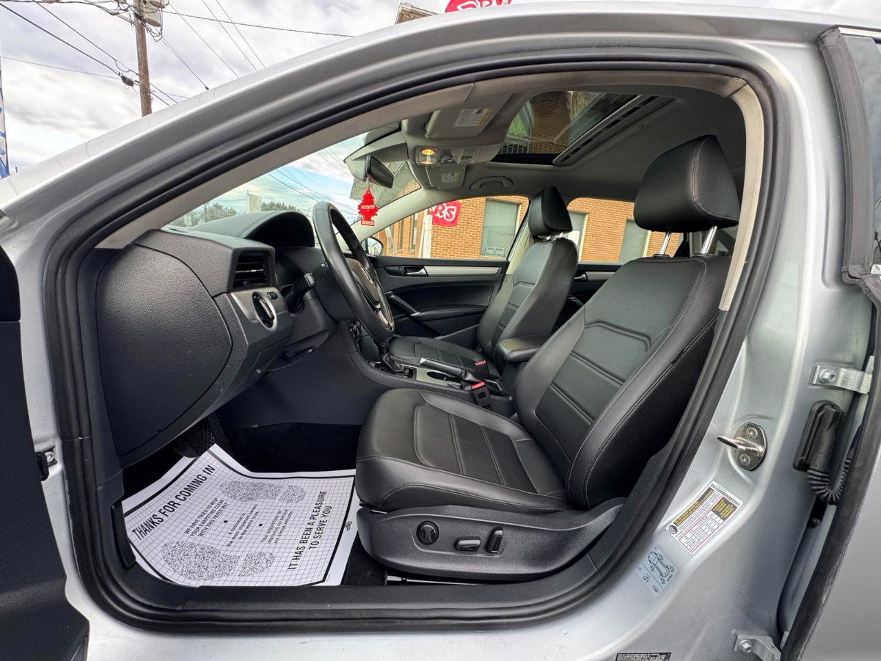 Volkswagen Passat 2.0T SE Auto 2021