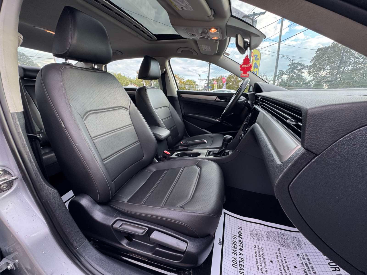 Volkswagen Passat 2.0T SE Auto 2021