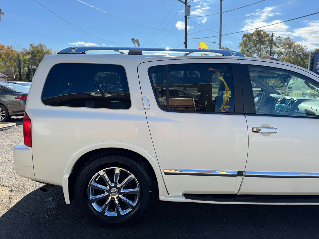 Infiniti QX56 4WD 4dr 2010