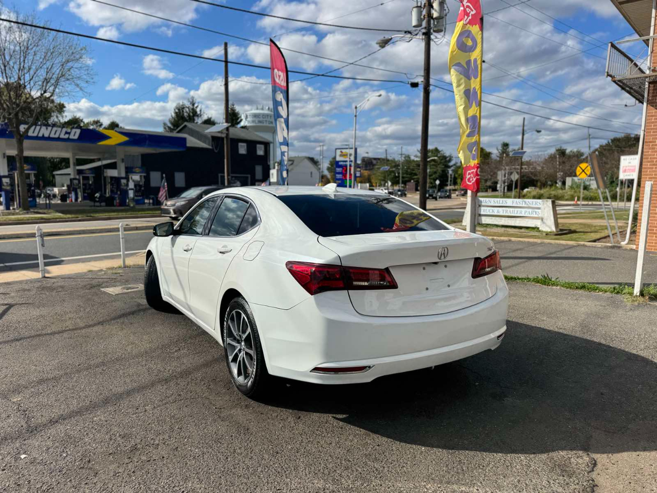 Acura TLX 4dr Sdn FWD V6 Tech 2015