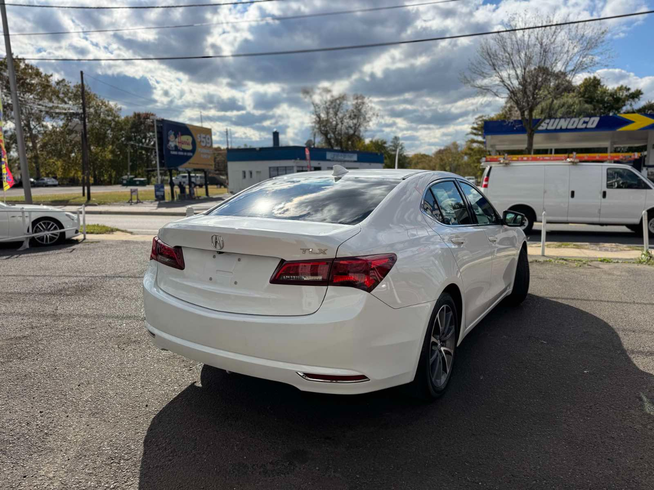 Acura TLX 4dr Sdn FWD V6 Tech 2015