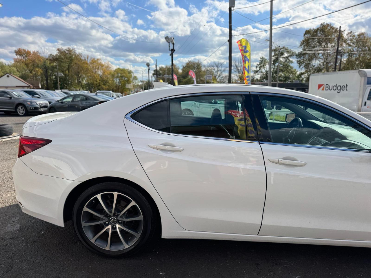 Acura TLX 4dr Sdn FWD V6 Tech 2015