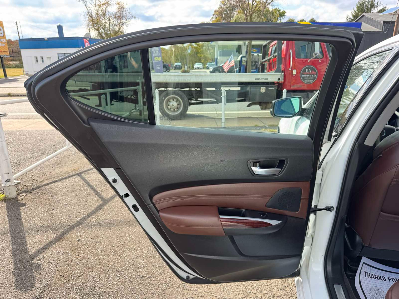 Acura TLX 4dr Sdn FWD V6 Tech 2015