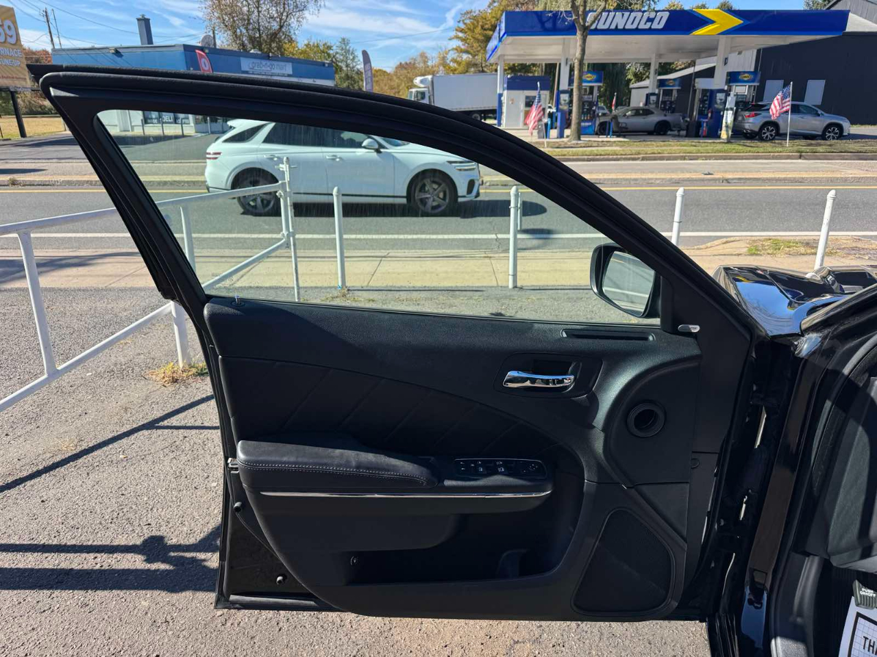 Dodge Charger 4dr Sdn RT RWD 2014