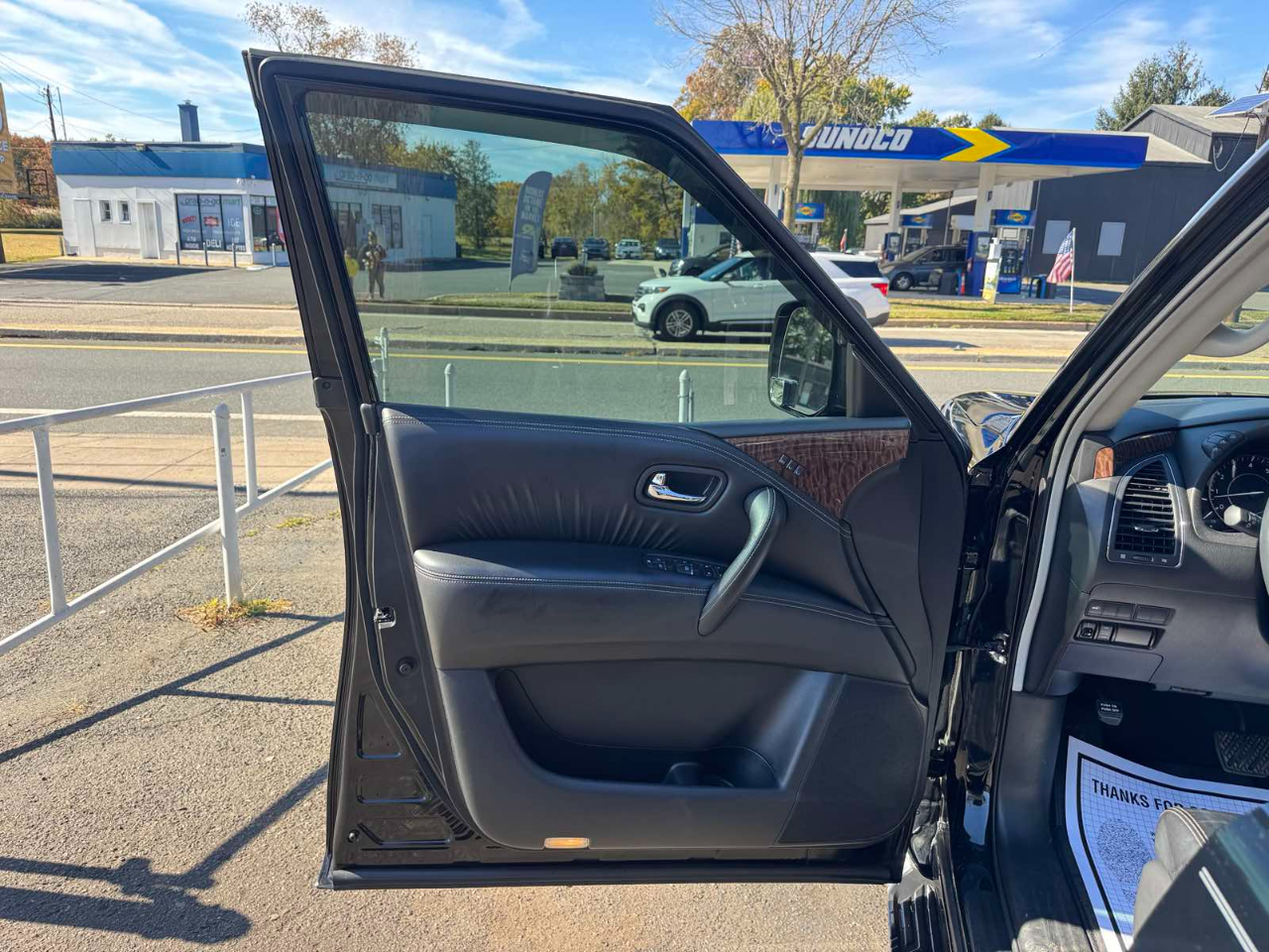 Nissan Armada 4x4 SL 2017