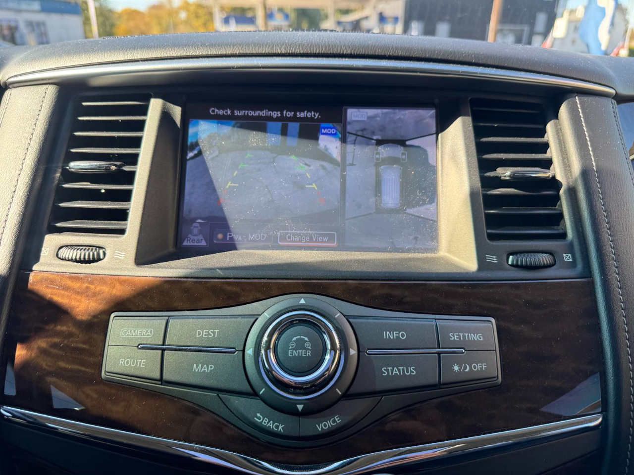 Nissan Armada 4x4 SL 2017