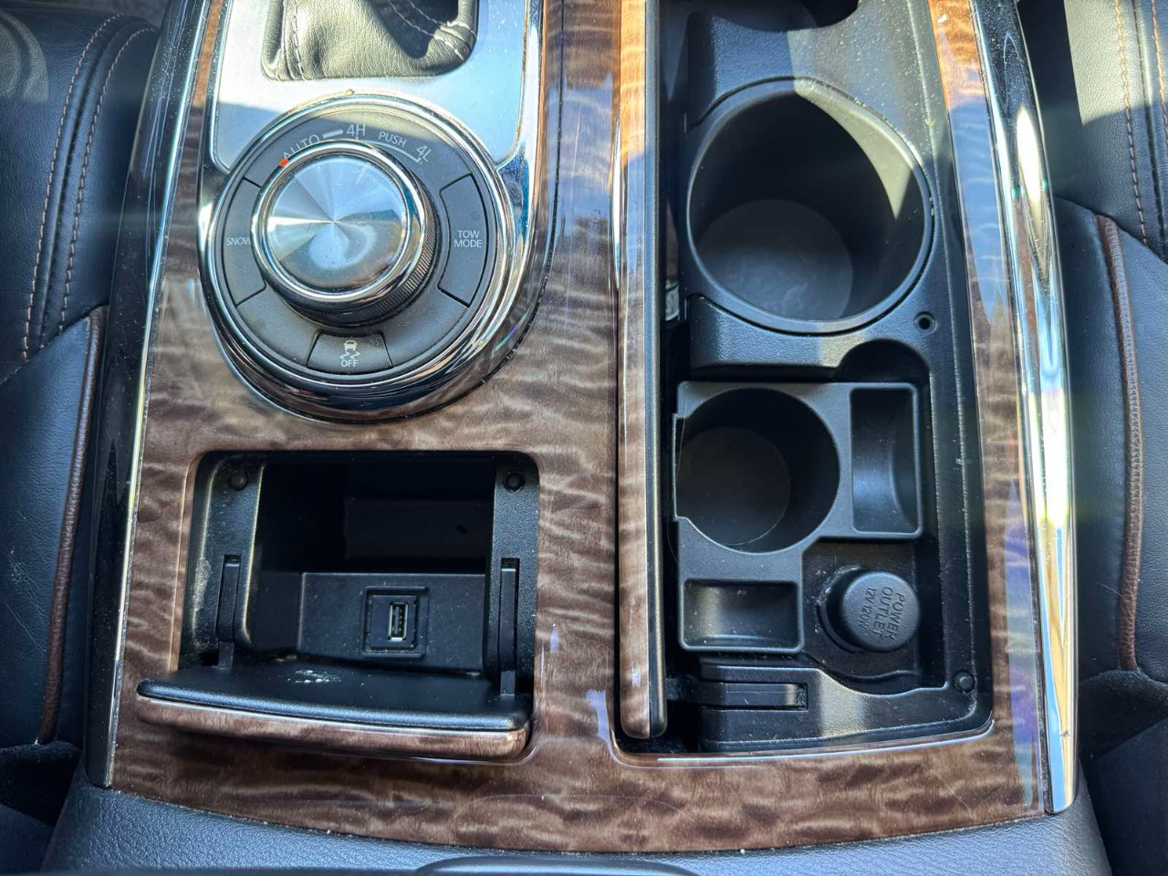 Nissan Armada 4x4 SL 2017