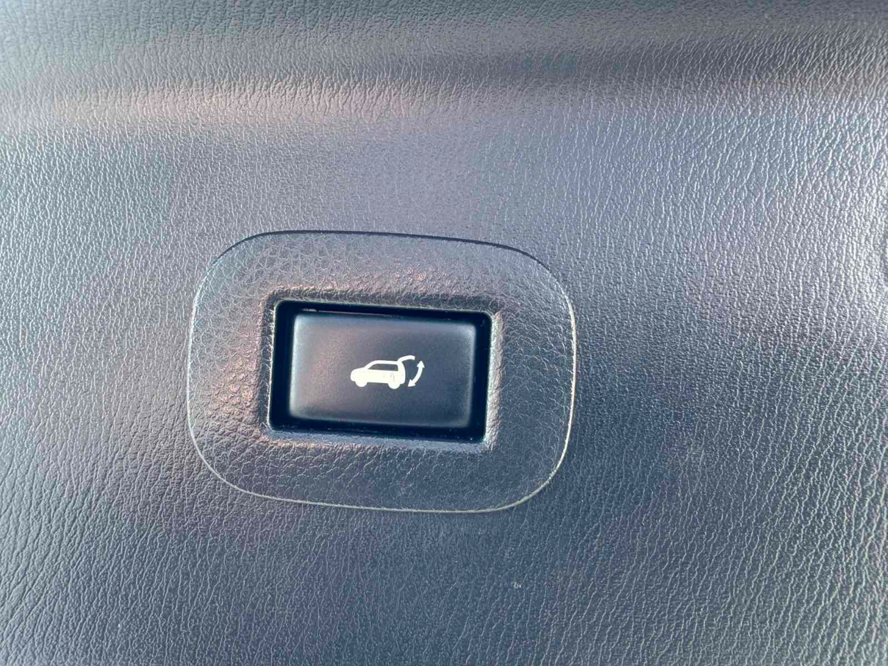 Nissan Armada 4x4 SL 2017